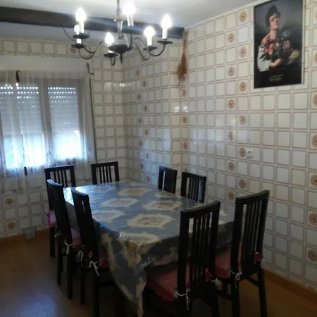 Vivienda La Perla Апартаменты *